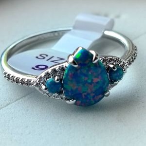 Bomb Party Sweet as Sugar Emerald fire opal ring size 9